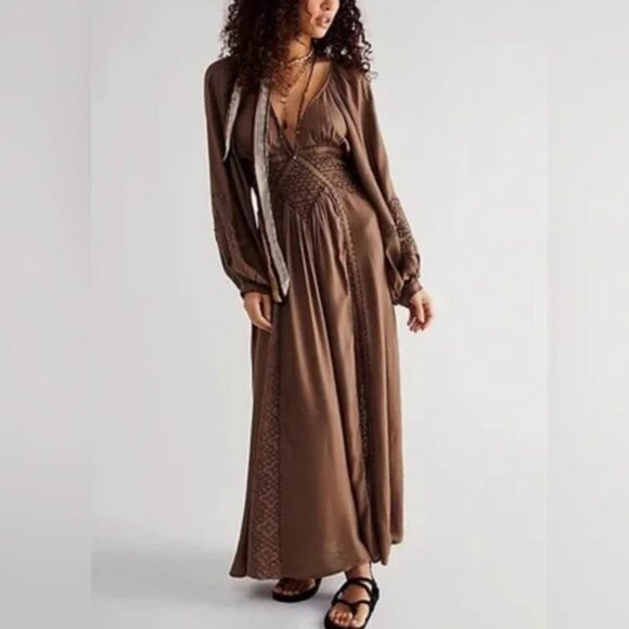 Free People Dresses & Skirts - NWT Southwest Lace Maxi Dress, XS